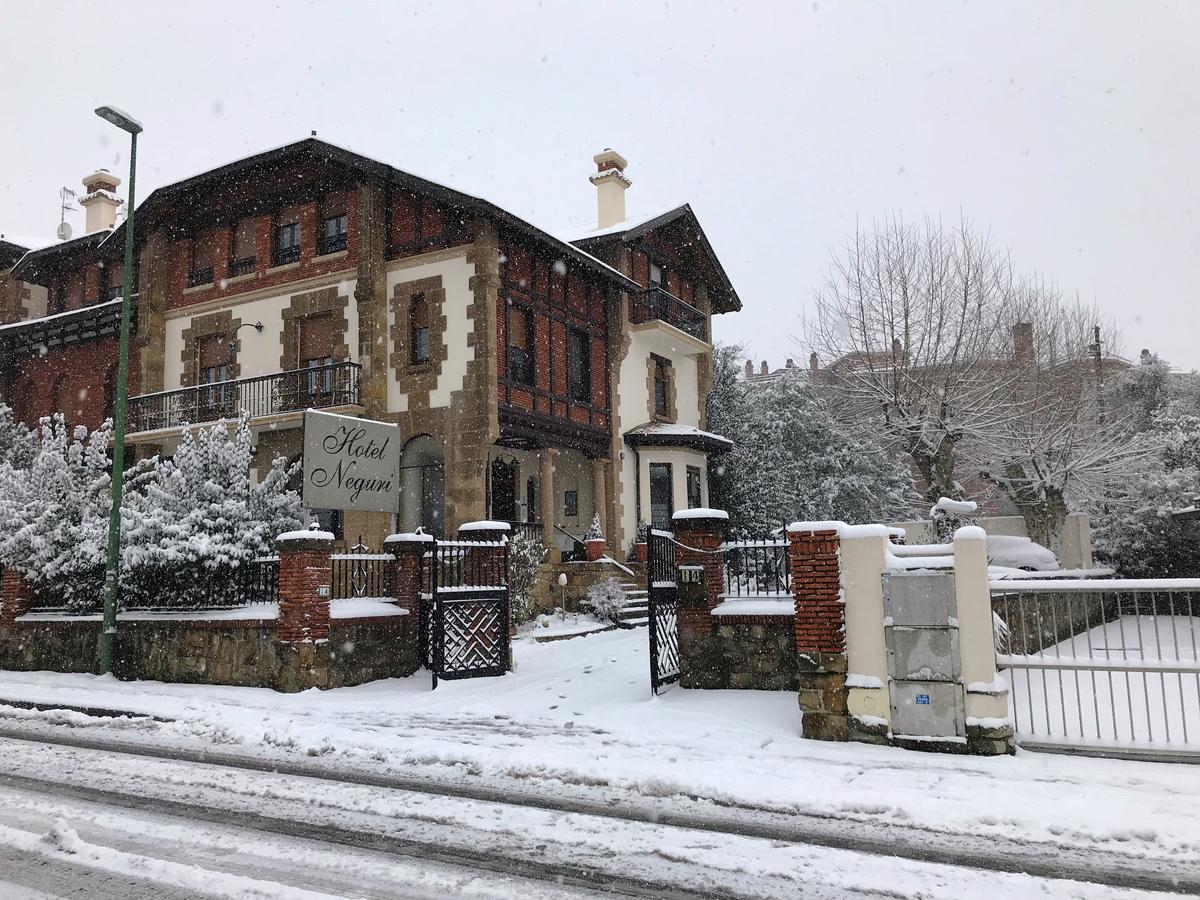 Hotel Neguri Getxo Buitenkant foto